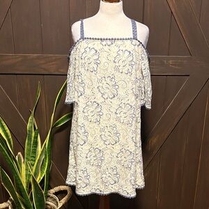 City Triangles Cream and Blue Lace Mini Dress